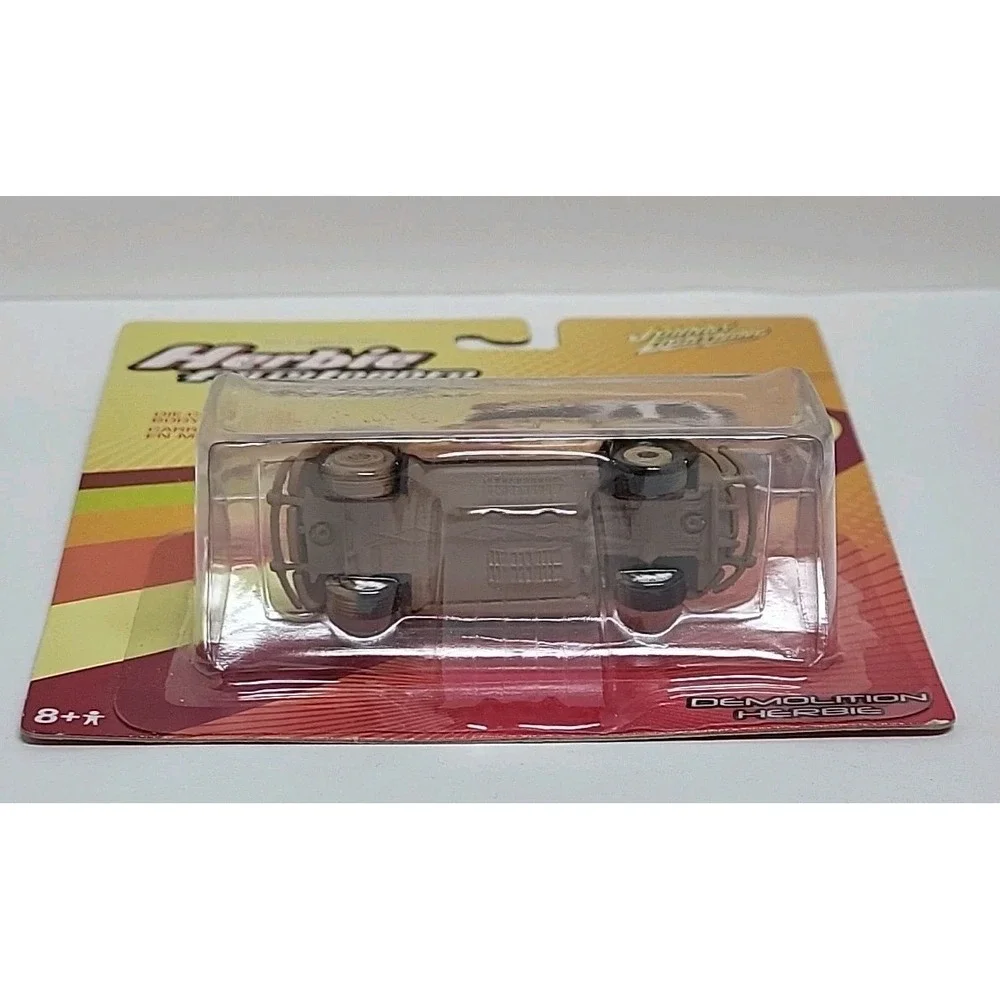 Johnny Lightning - Herbie Fully Loaded: Demolition Herbie  Nice Card Toy Collect